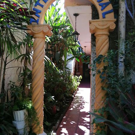 Hotel Internacional Guest House Antigua Exterior foto