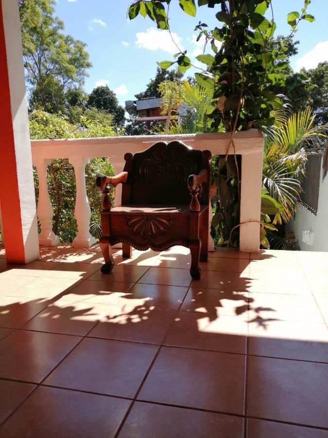 Hotel Internacional Guest House Antigua Exterior foto