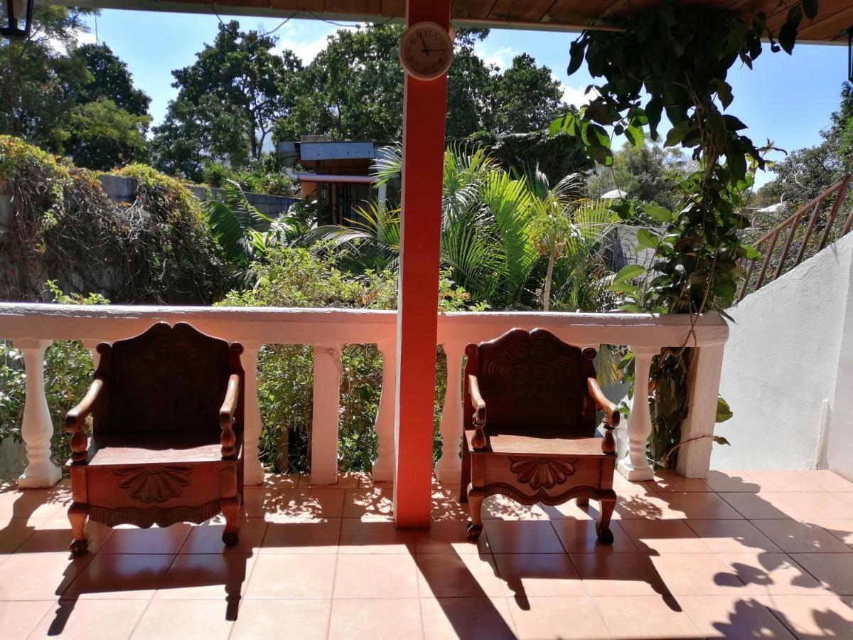 Hotel Internacional Guest House Antigua Exterior foto